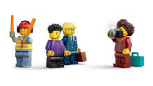 LEGO City pasažieru lidmašīna