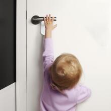 Safety Door Handle Art.68944 drošības durvju roktura slēdzene, pašlīmējoša,1 gab