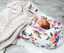 „La Bebe ™“ turtingos medvilnės slaugos motinystės pagalvė, art. 844648 Vasaros gėlių pasaga (pasaga) kūdikio maitinimas, miegas, pasaga nėščioms moterims 30 * 175cm