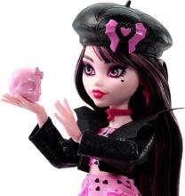 Monster High – Fearbook Draculaura Art.HXW30 lelle Kino kluba stilā ar aksesuāriem