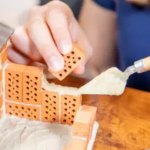 Teifoc Brick Tots Art.85415  Koka konstruktors-ķeģeļi Mājiņa, 130 detaļas