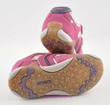 Geox Respira 2012 B1121F ekstra komportabli un ergonomski bērnu apavikomfortablas apavi