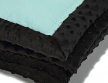 „La Millou“ menas. 83433 „Infart“ antklodė „Follow Me Black“ dvipusė antklodė (65x75 cm)